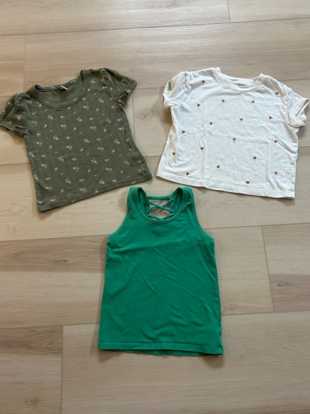 Girls shirt bundle - size 8